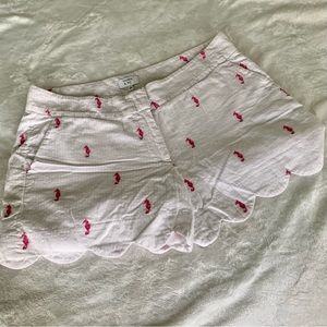 Crown+Ivy White Shorts with Pink Seahorse-Size 8